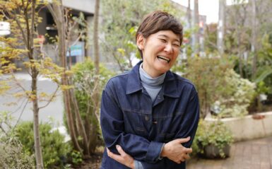 スタッフ紹介　注文住宅営業部　佐藤佳子(さとうよしこ)　一級建築士　整理収納アドバイザー1級　インテリアコーディネーター